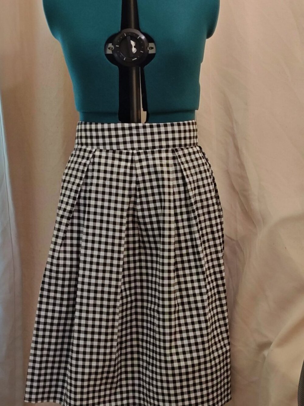 Black and white checked plus sized skirt